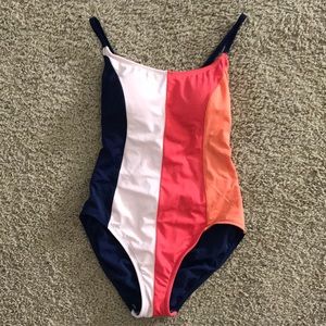 Women’s One piece swimsuit! 🩱